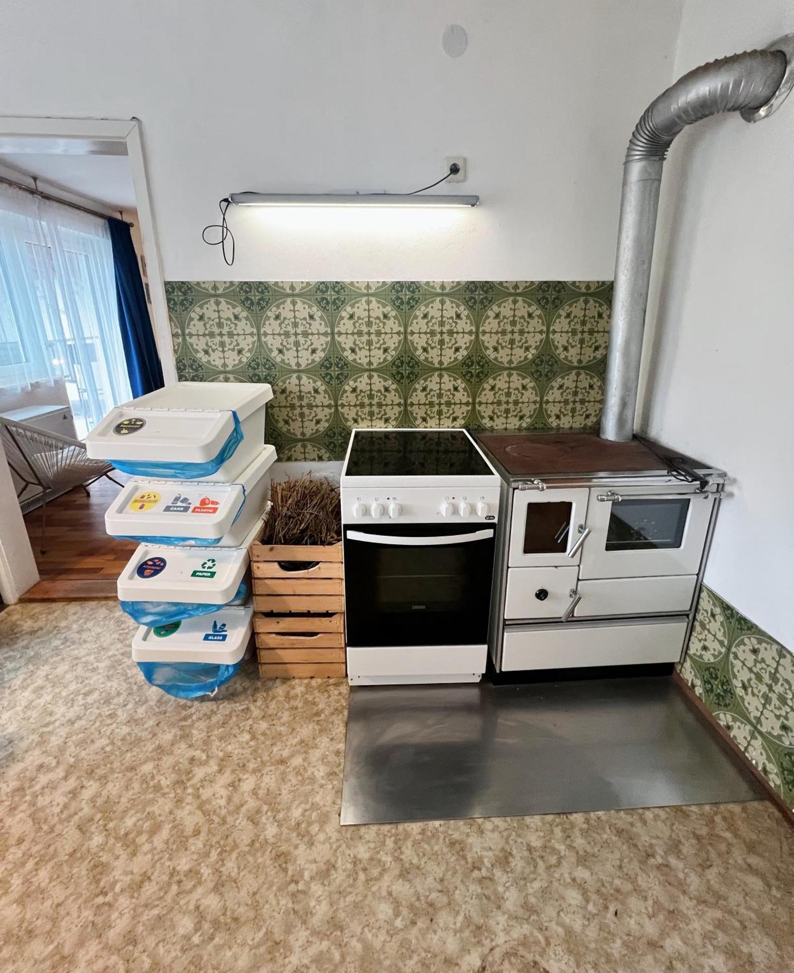 Gemuetlicher Raum, Gampern Стая снимка